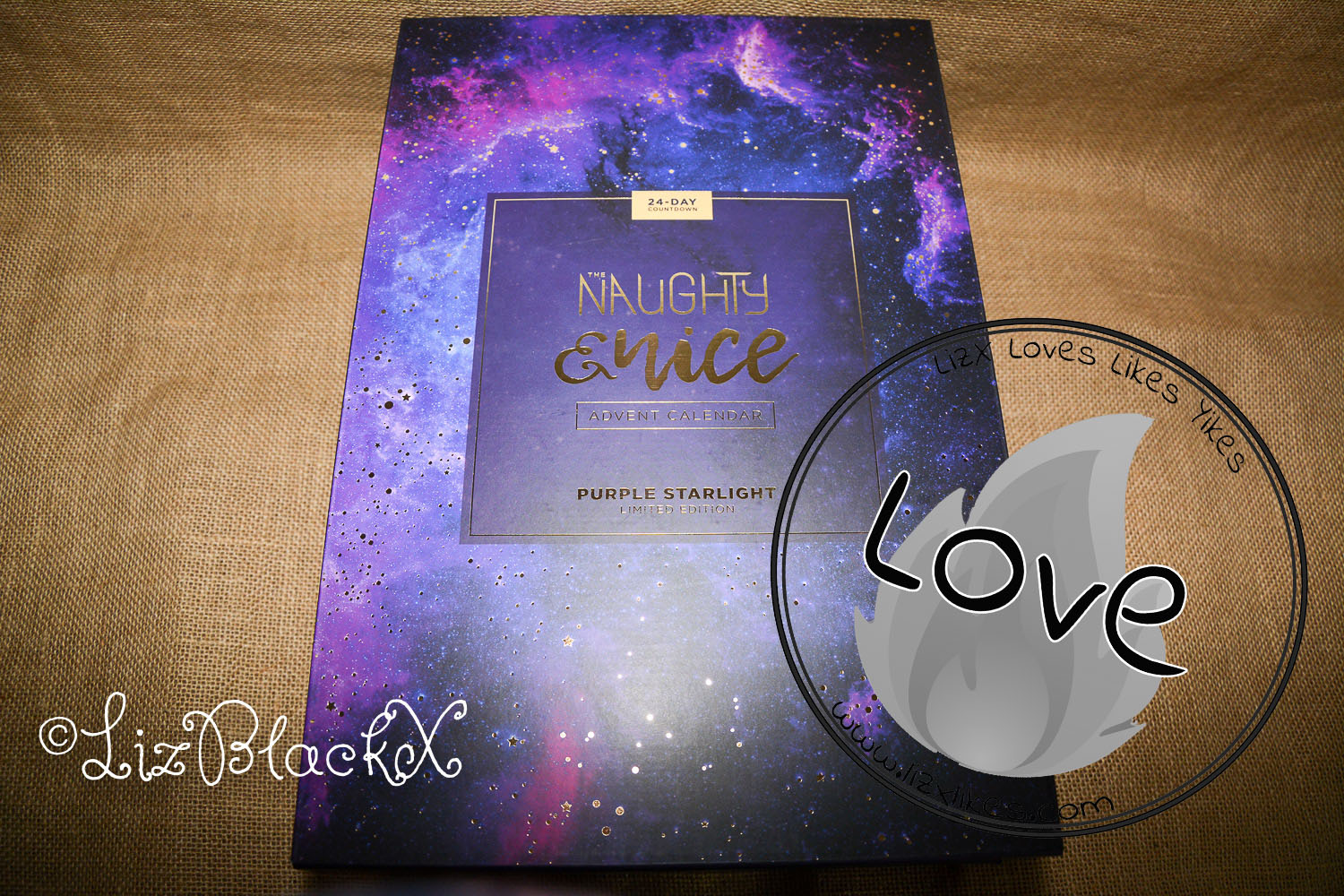 Review of EasyToys Advent Calendar 2021 Naughty and Nice Copyright Liz BlackX