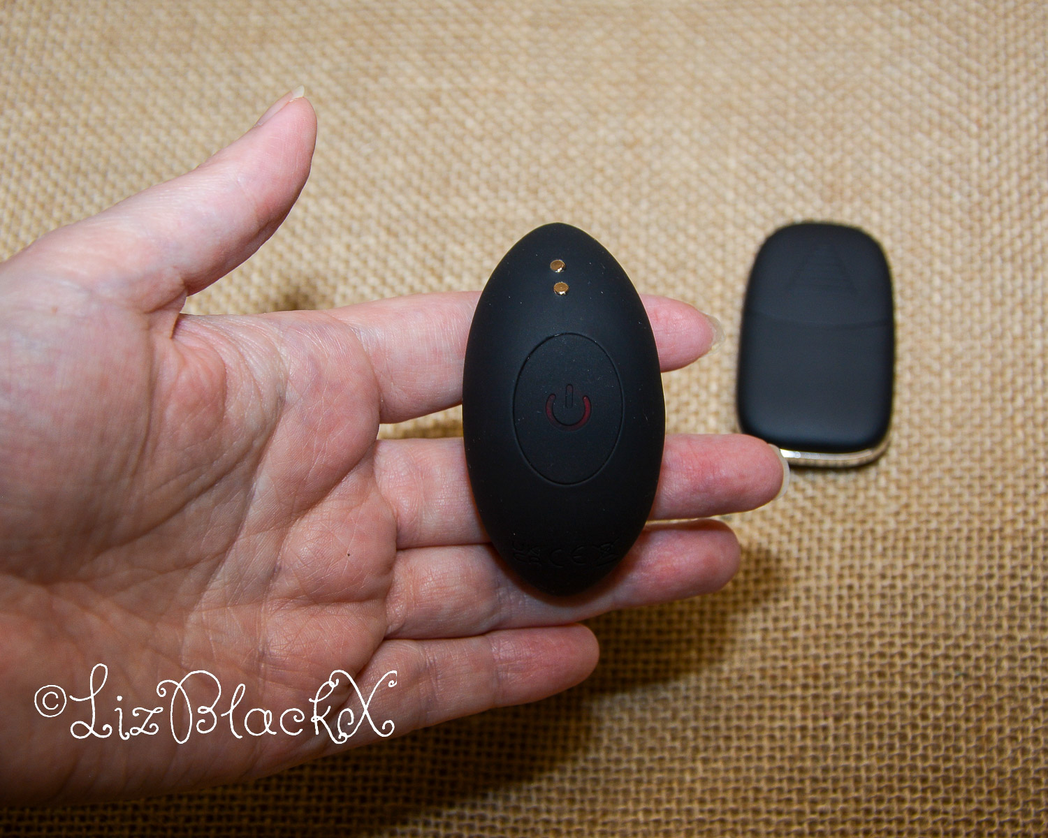 Review of the Levett Anal Plug Vibrator Buttplug Vibrator Toy for Man Women

Copyright Liz BlackX
