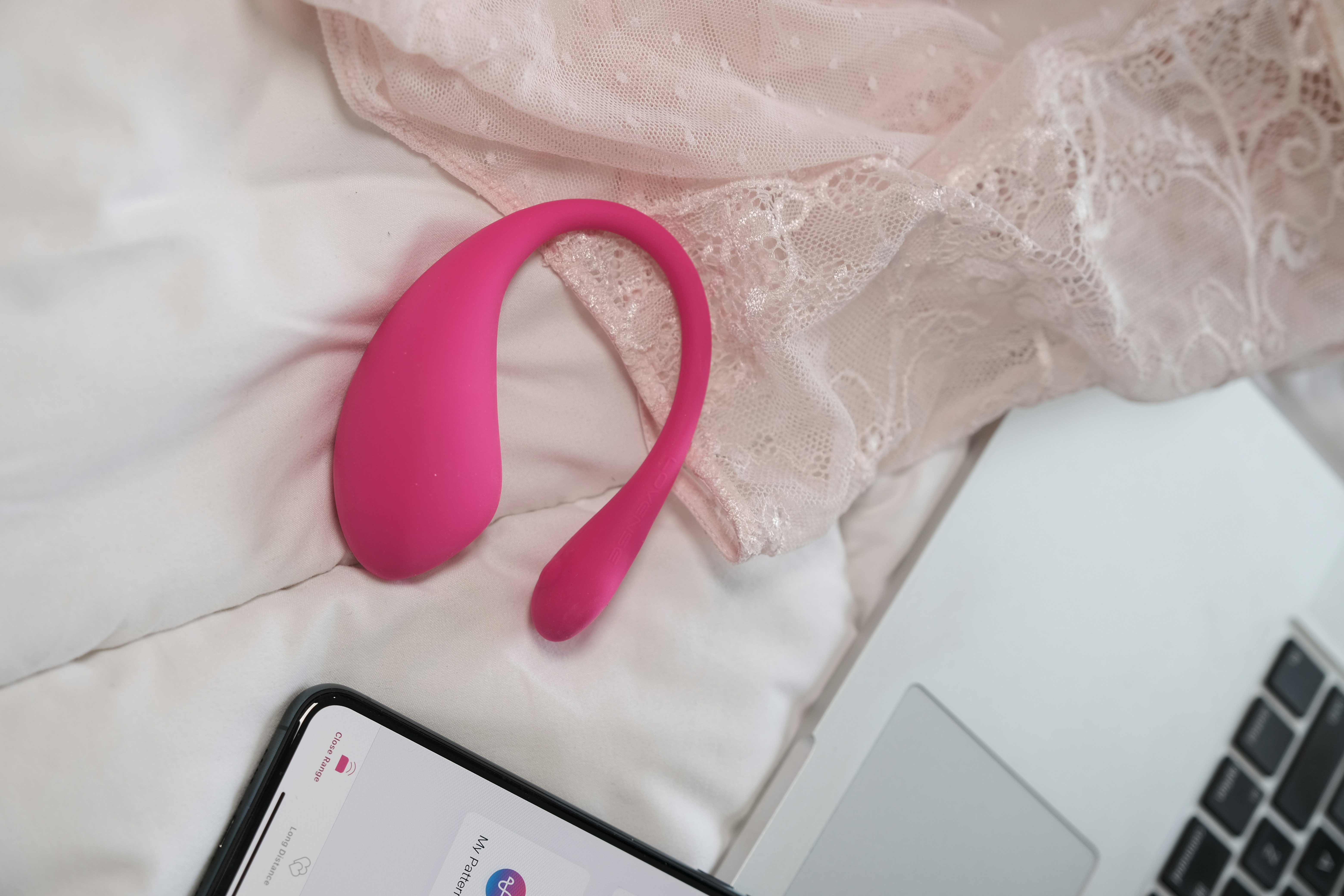 What Are the Various Monetization Methods for Adult Webcam Sites?

Photo by <a href="https://unsplash.com/@lovense?utm_content=creditCopyText&utm_medium=referral&utm_source=unsplash">Lovense Toys</a> on <a href="https://unsplash.com/photos/w6y8a6ZhxTM?utm_content=creditCopyText&utm_medium=referral&utm_source=unsplash">Unsplash</a>
      